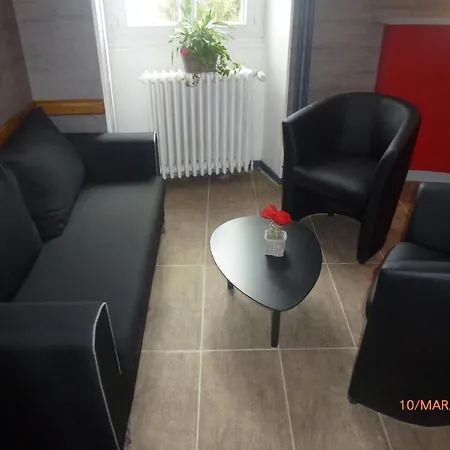 Le Sombernon Hotel 2*