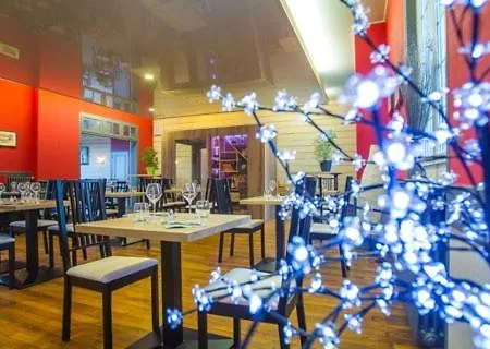 Hotel Le Sombernon 2*