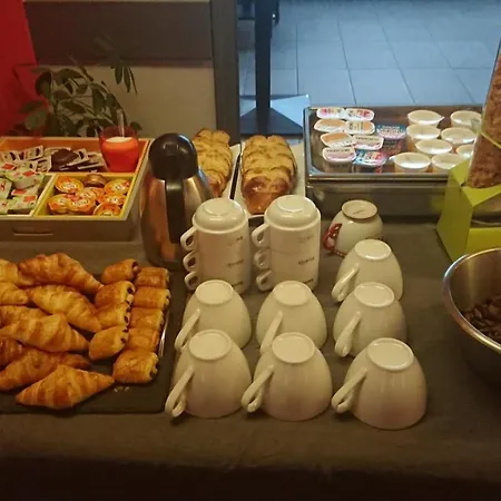 מלון Le Sombernon