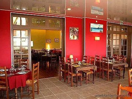 Le Sombernon 2* דיז'ון